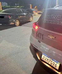 Carro furtado há dez dias é achado em outra cidade 